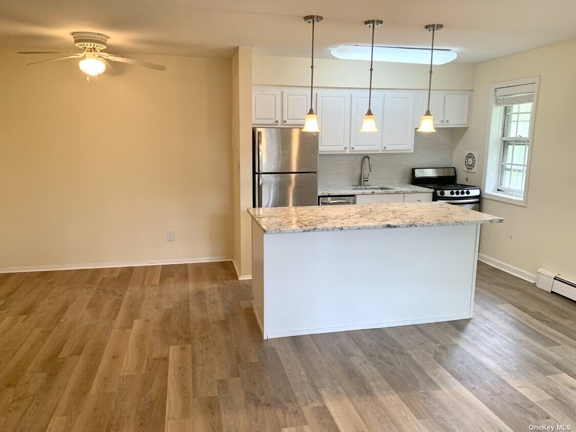 Foto principal - 75 Lamplighter Ln