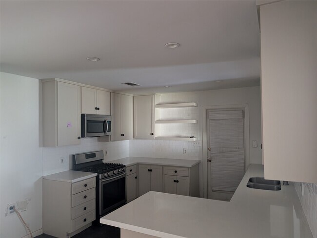 Building Photo - 5310 Windswept Ln
