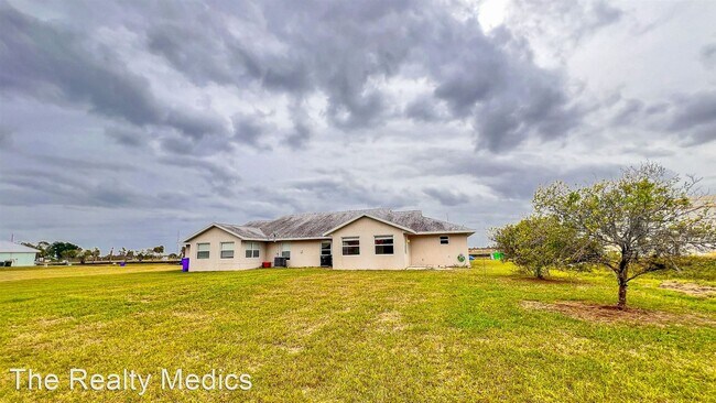 Foto del edificio - 2 br, 2 bath House - 8213 Cozumel Ln