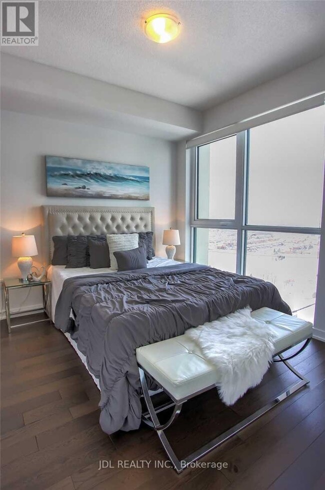 Building Photo - 4055 Parkside Village Dr