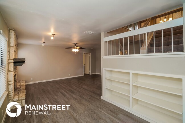 Building Photo - 10218 Grand Mdw Dr