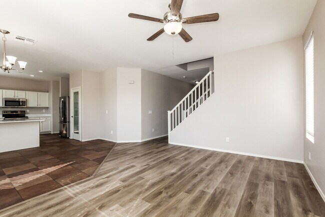 Building Photo - 2408 S 90th Glen