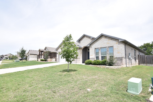 Building Photo - 7216 Hammermill Ln