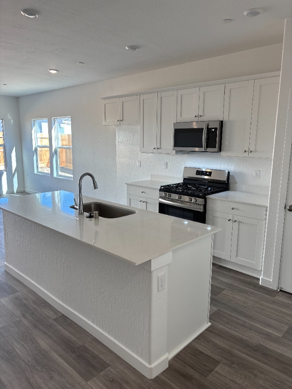 Foto del edificio - 6088 E Giavanna Ave