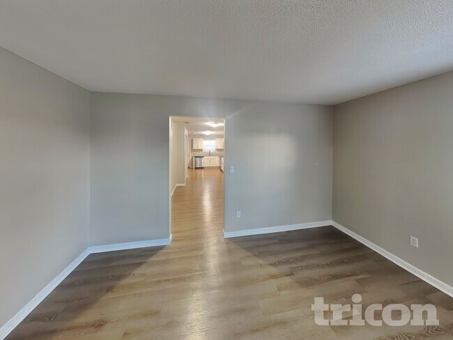 Foto del edificio - 1108 Fountainhead Dr