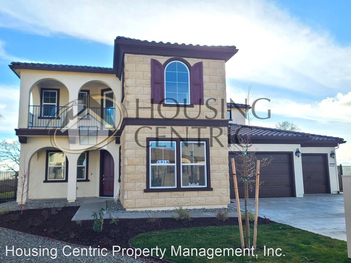 Primary Photo - 4 br, 3.5 bath House - 1068 Trapani Ln