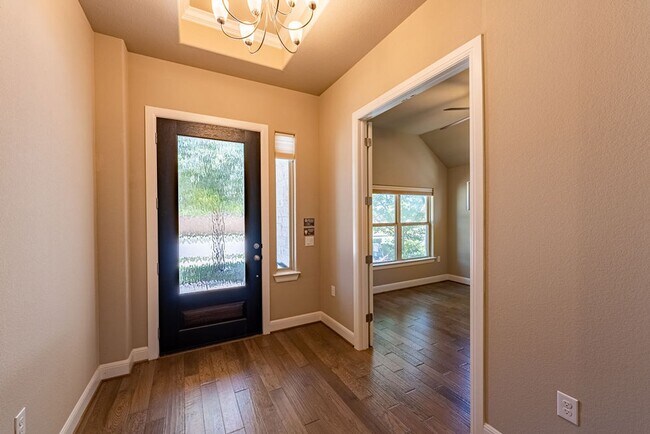 Building Photo - Charming Cedar Park Retreat: 3-Bedroom Hom...