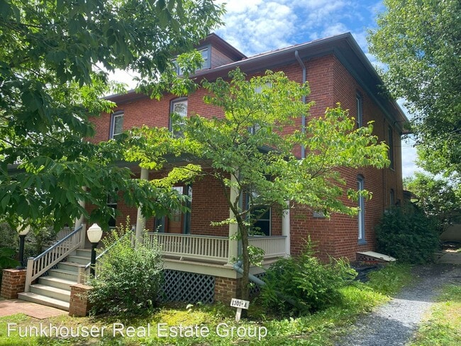 Building Photo - 4 br, 2.5 bath House - 1301 Mt. Clinton Pike