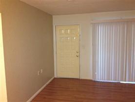 Foto del edificio - 2/1 Condo with screened porch and communit...