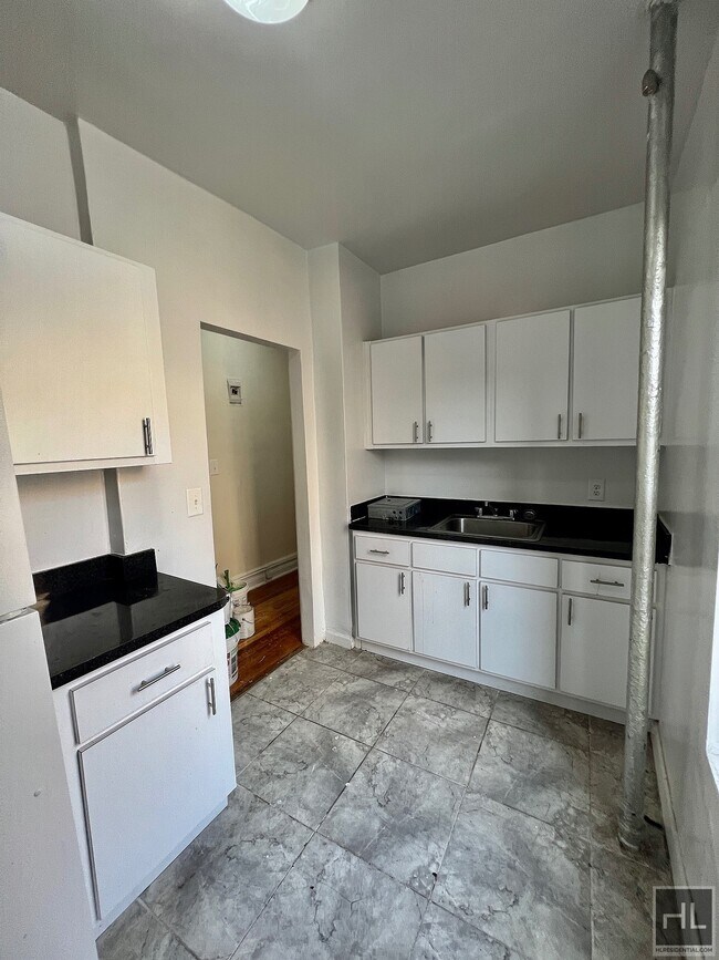 Foto del edificio - 85 STREET