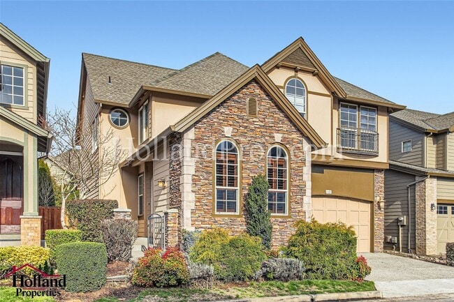 Building Photo - Stunning 3-Bedroom Home in Desirable Orenco Station Community!