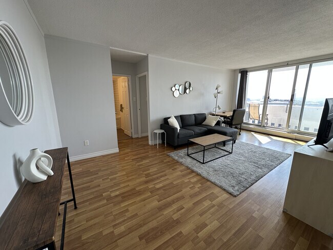 Photo du bâtiment - 1521 Lemarchant St
