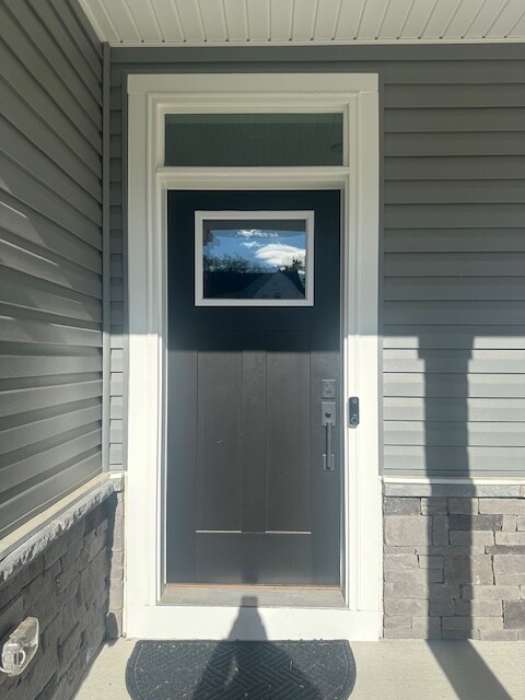 Building Photo - 807 Leni Wy