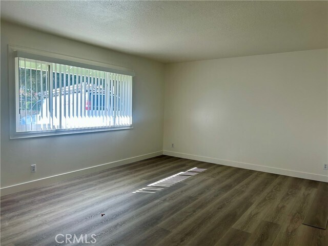 Foto del edificio - 1007 Harrison Ct