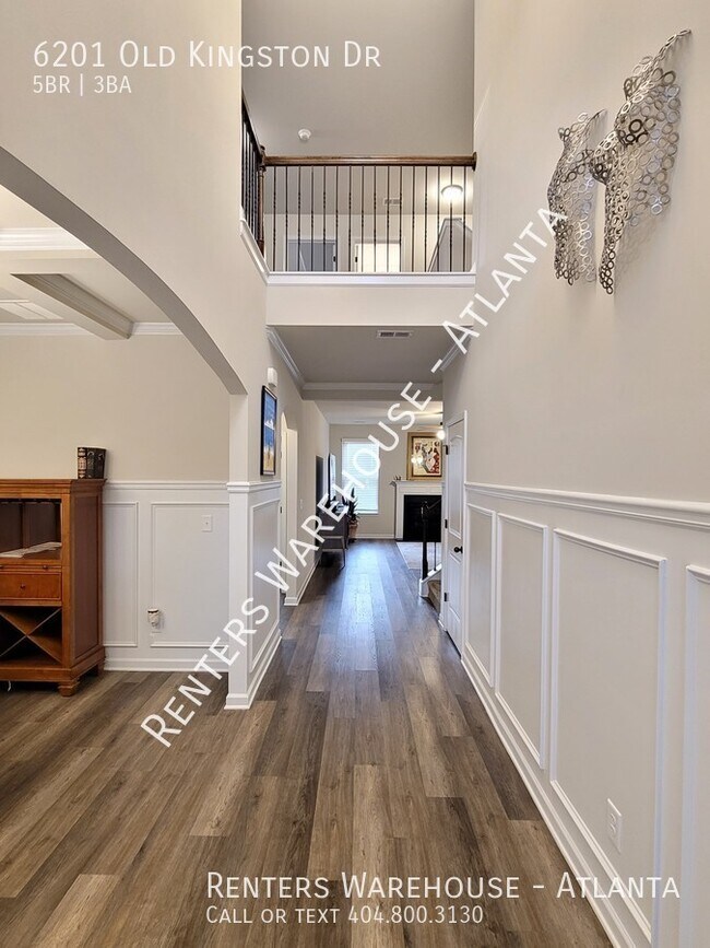 Foto del edificio - LIKE NEW! Luxurious 5 Bedroom in Atlanta!