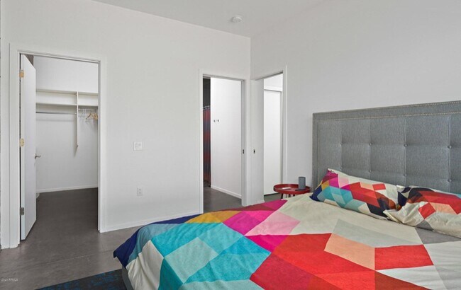 Foto del edificio - 1316 E Fillmore St