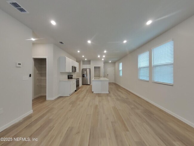 Foto del edificio - 14865 Praline Ct