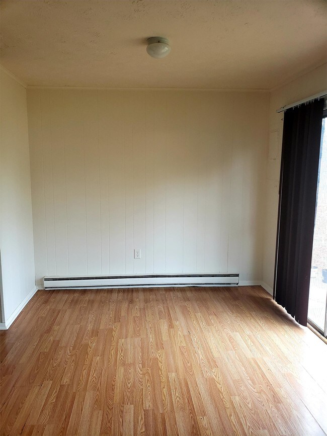 Foto del edificio - 625 W 11th St