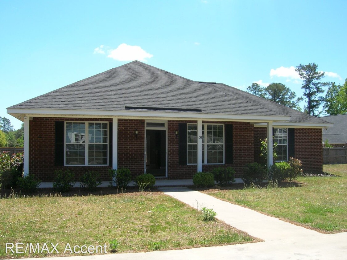 Foto principal - 3 br, 2 bath House - 141 Ivy Street