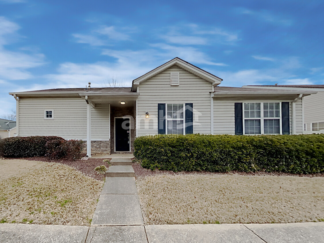 Primary Photo - 653 Bedford Court