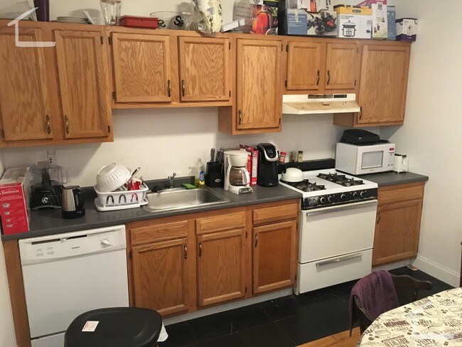 Foto del edificio - 17 Cummings Rd