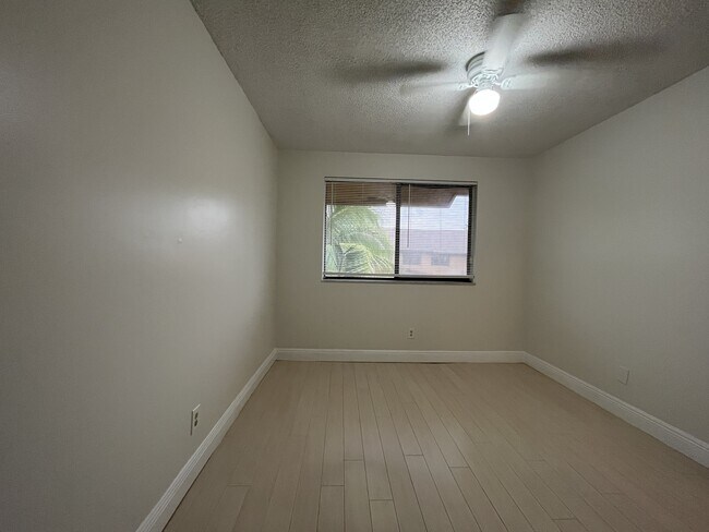 Foto del edificio - 8032 NW 29th St