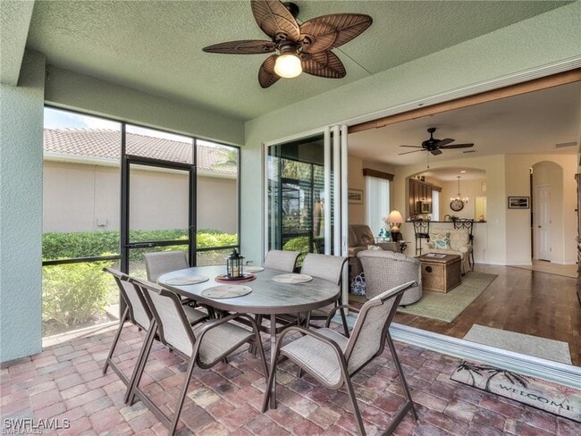 Building Photo - 9322 Trieste Dr