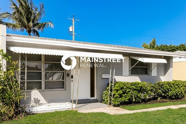 Building Photo - 2 Bedroom Pet-Friendly Home in North Palm ...