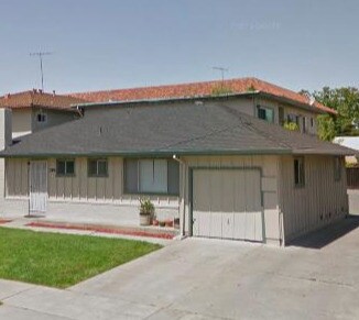 Building Photo - 3891 Starview Dr