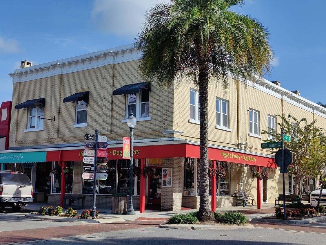 Primary Photo - 115 E 4th Ave