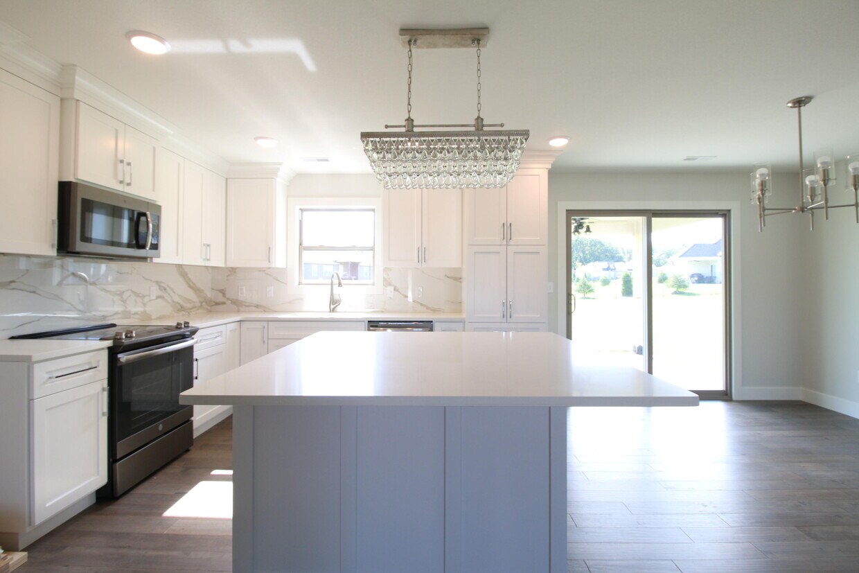 Foto principal - 5300 Harbor Town Dr