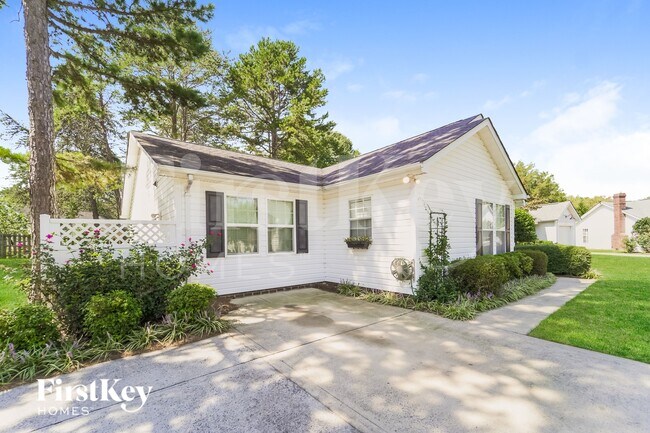 Building Photo - 3509 Thornbrook Pl