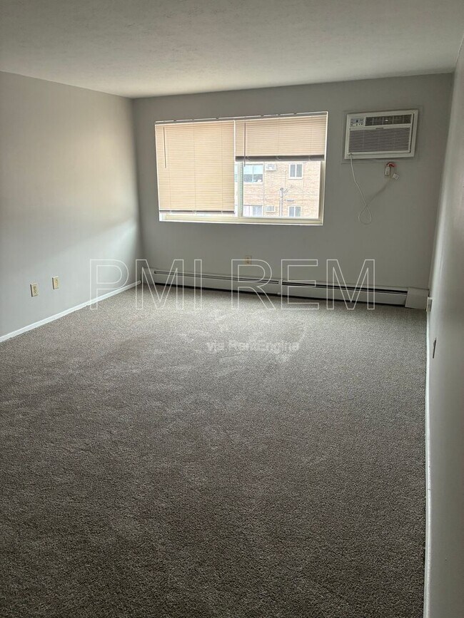 Foto del edificio - 14233 Triskett Rd