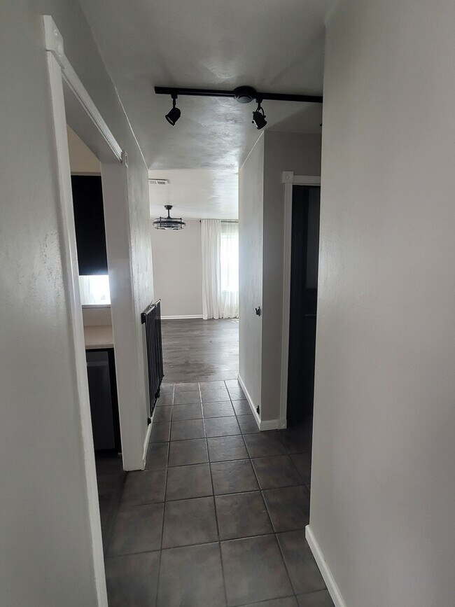 Foto del edificio - 1792 Moonstone Dr