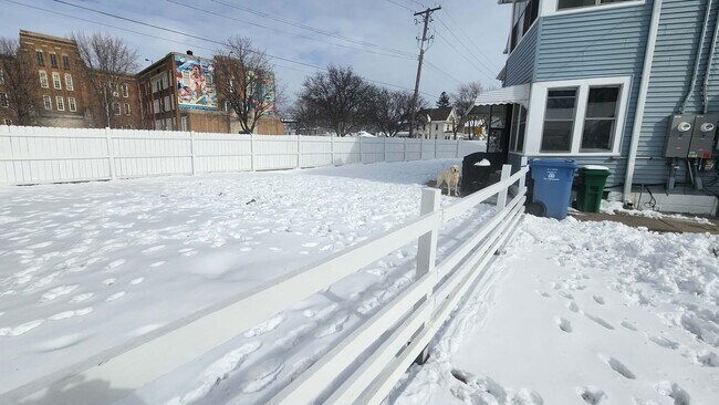 Foto del edificio - 912 4th St NE