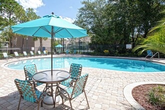 Interior Photo - Pinewood Park