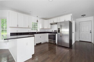 Building Photo - 80 W Dorsey Ln
