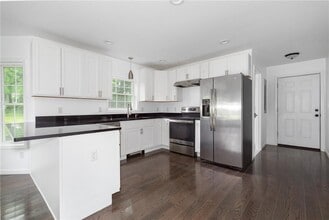 Building Photo - 80 W Dorsey Ln