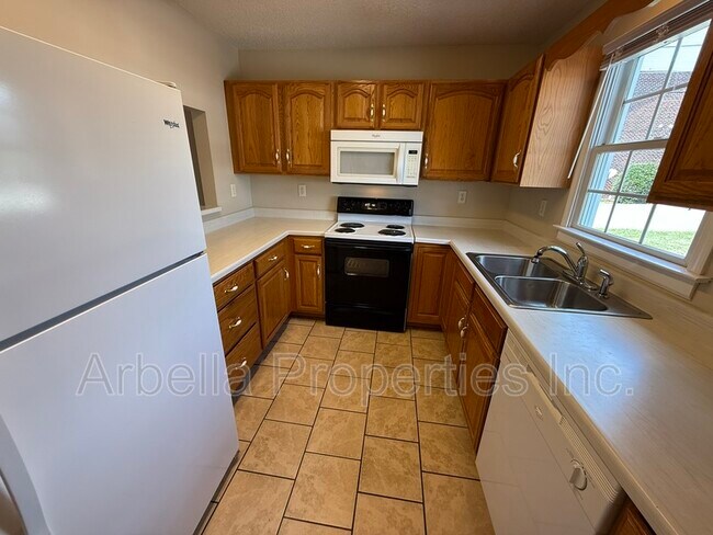 Foto del edificio - 152 Gray Station Rd
