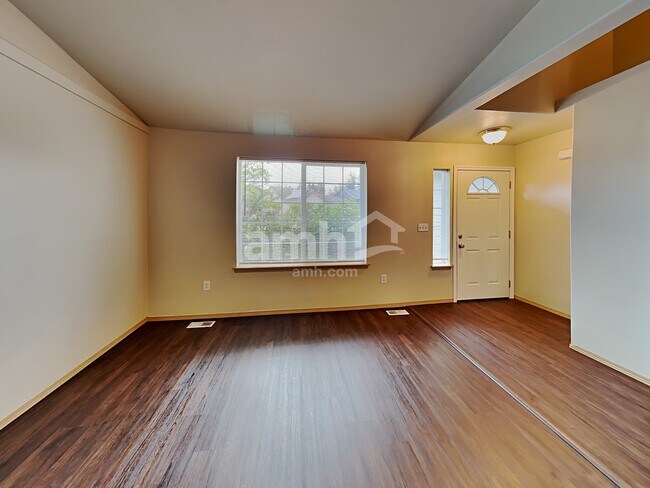 Building Photo - 11812 130th Street East