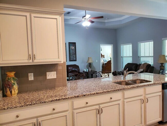 Building Photo - 3512 Pear Blossom Way