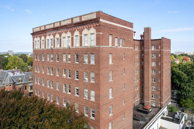 Building Photo - Mayflower Apartments