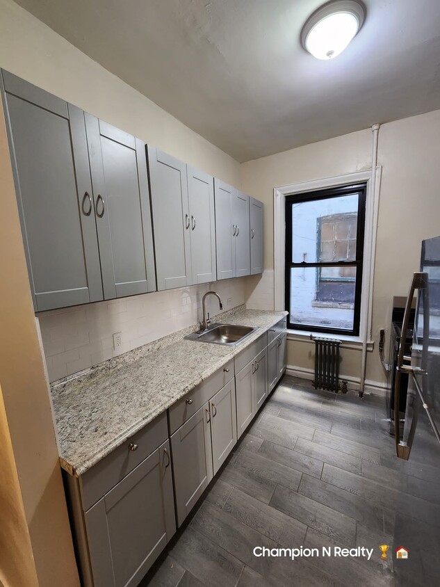 Kitchen - 640 Flatbush Ave