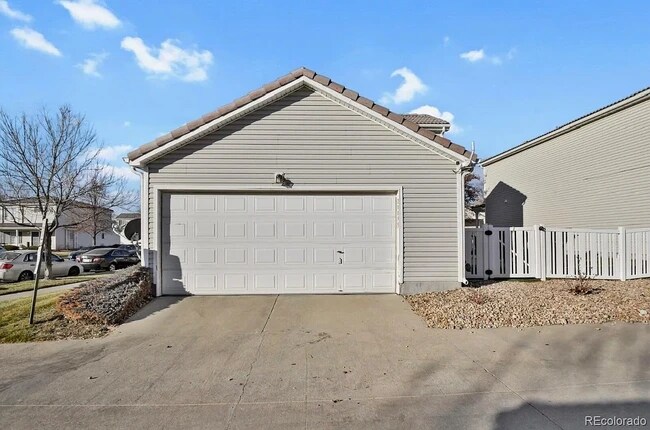 Foto del edificio - 20895 E 47th Ave