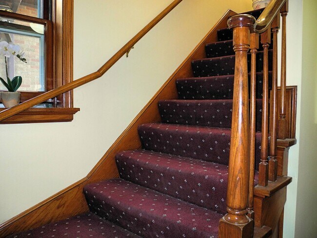 Stairway To Suite - 3421 N 54th St