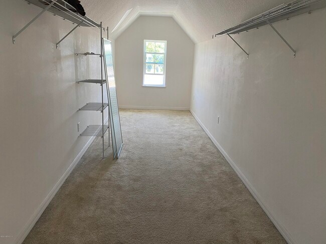 Building Photo - 10281 Magnolia Ridge Rd