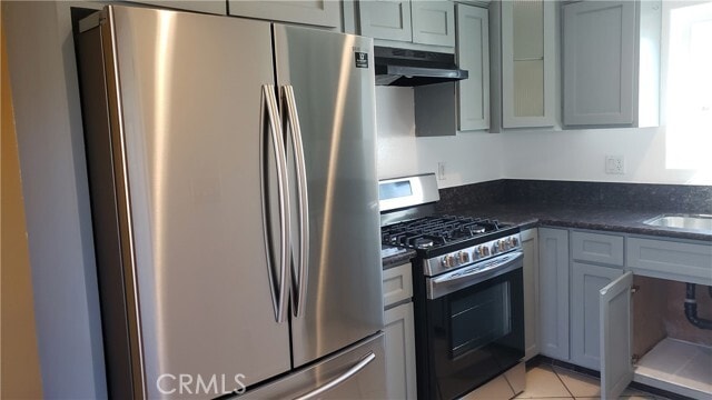 Building Photo - 718 E 40th Pl