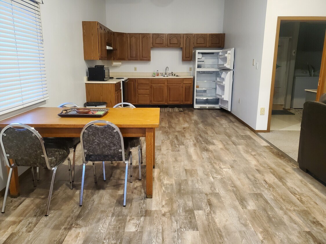 Foto principal - 306 2nd St