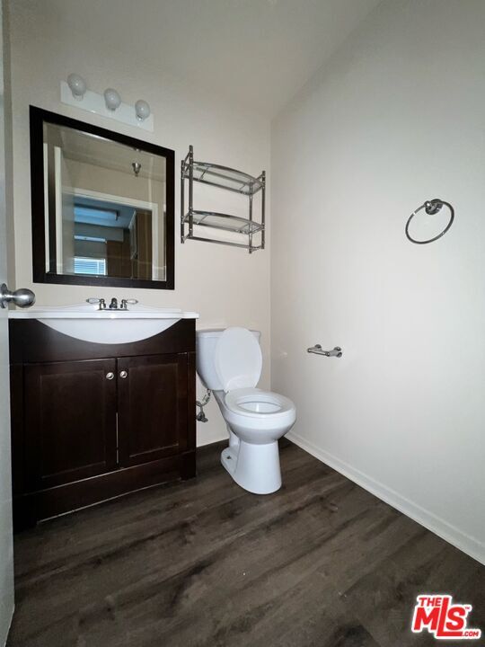 Foto del edificio - 13748 Sherman Way