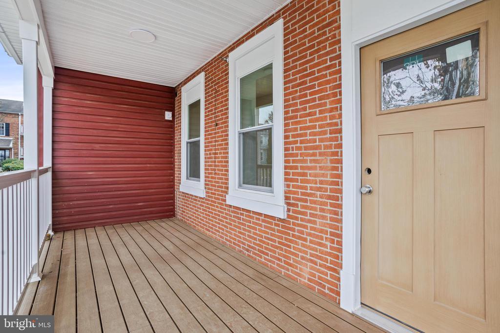 Foto principal - 819 11th Ave